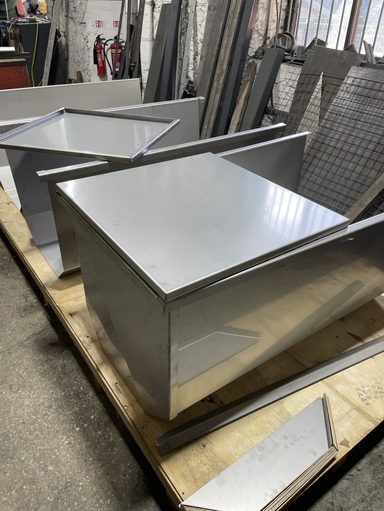 Commission: Alloy Wheel Dip&nbsp;Tank